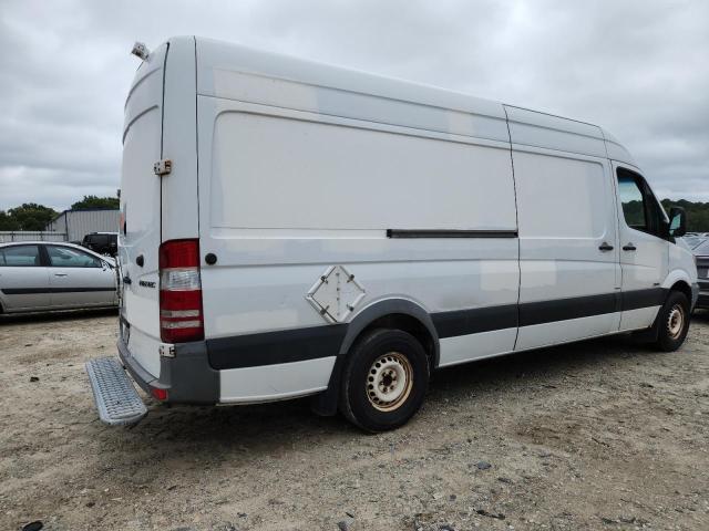 WD3PE8CB0B5584153 - 2011 MERCEDES-BENZ SPRINTER 2500 白色 照片 3