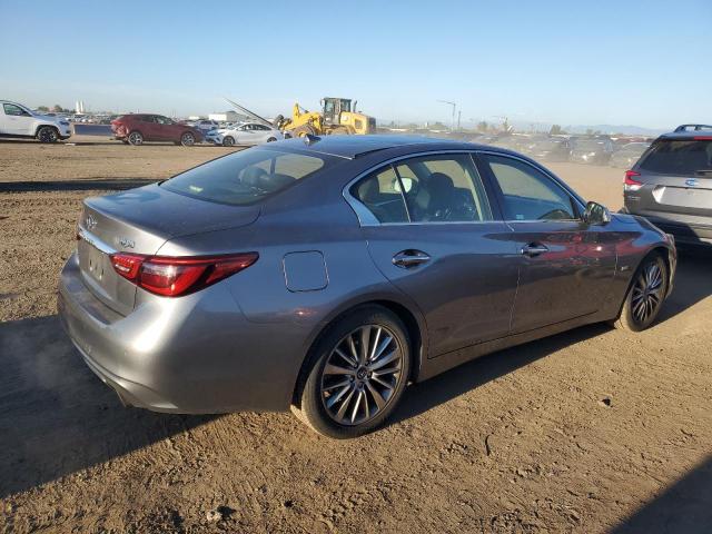 JN1EV7AR9JM436999 - 2018 INFINITI Q50 LUXE GRAY photo 3