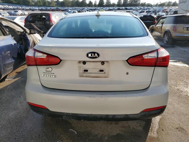 KNAFK4A65F5409411 - 2015 KIA FORTE LX BEIGE photo 6