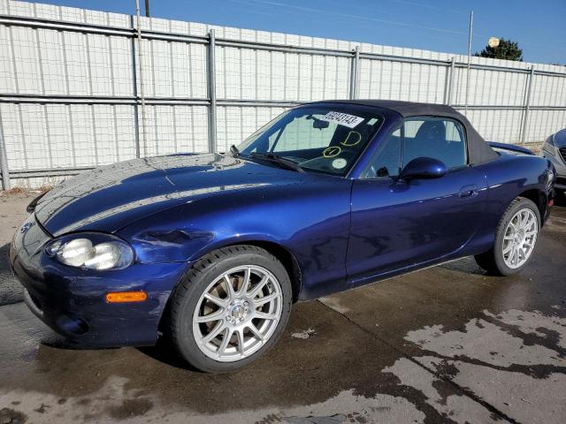 JM1NB353040408010 - 2004 MAZDA MX-5 MIATA BASE BLUE photo 1