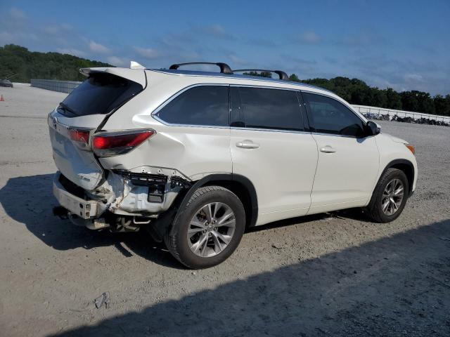 5TDJKRFH5FS182719 - 2015 TOYOTA HIGHLANDER XLE WHITE photo 3