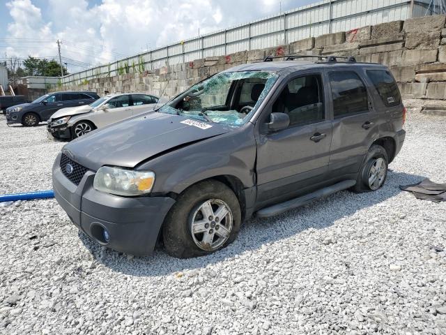 2005 FORD ESCAPE XLS, 