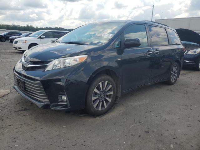 2020 TOYOTA SIENNA XLE, 