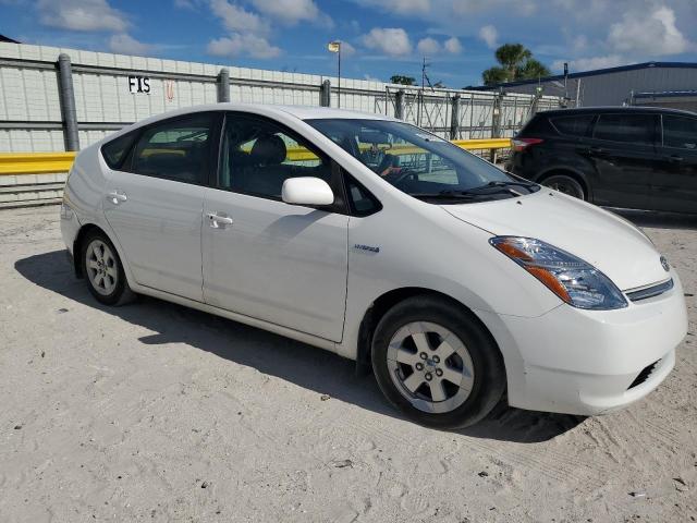 JTDKB20U767500433 - 2006 TOYOTA PRIUS WHITE photo 4