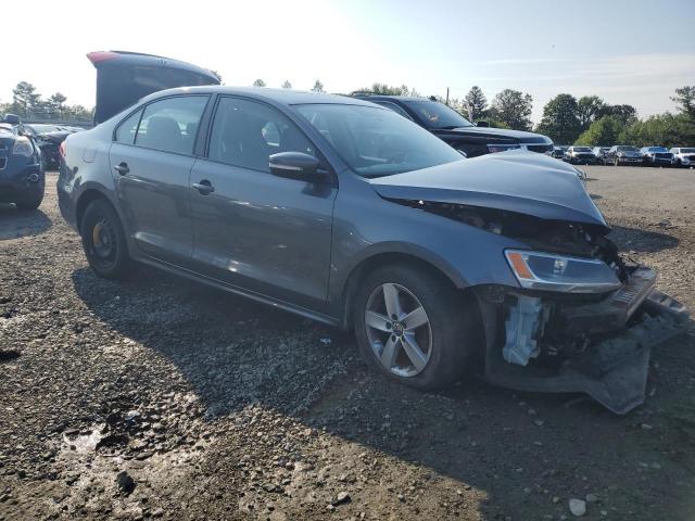 3VWDZ7AJXBM334184 - 2011 VOLKSWAGEN JETTA SE GRAY photo 4