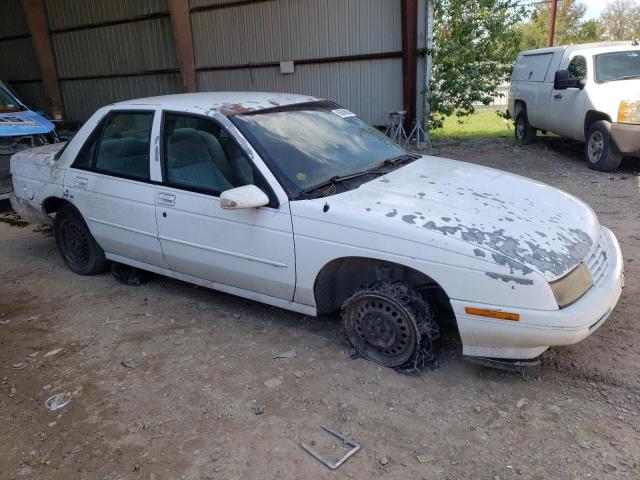 1G1LD55M6TY173529 - 1996 CHEVROLET CORSICA WHITE photo 4