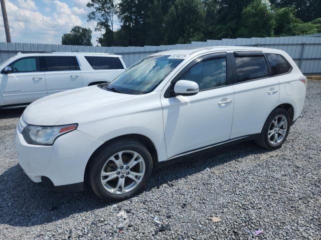 2014 MITSUBISHI OUTLANDER SE, 