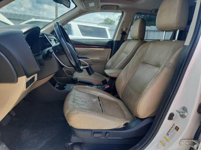 JA4AZ3A36EZ017743 - 2014 MITSUBISHI OUTLANDER SE WHITE photo 7