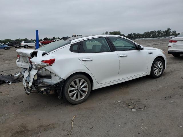 5XXGU4L34GG103950 - 2016 KIA OPTIMA EX Ақ фото 3
