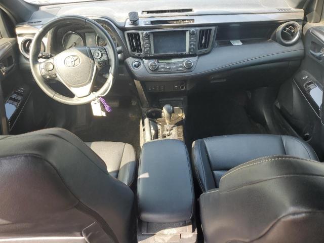 JTMJFREVXJJ210189 - 2018 TOYOTA RAV4 SE 灰色 照片 8