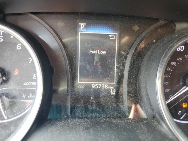 4T1B11HK2JU588393 - 2018 TOYOTA CAMRY L GRAY photo 9