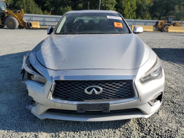 JN1EV7AR7JM443501 - 2018 INFINITI Q50 LUXE SILVER photo 5