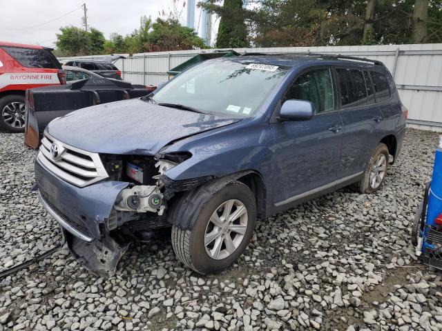 2013 TOYOTA HIGHLANDER BASE, 