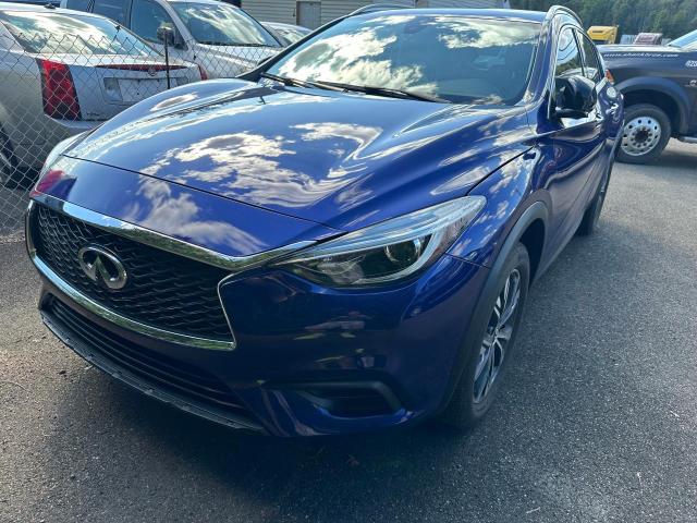 SJKCH5CR6HA037943 - 2017 INFINITI QX30 BASE BLUE photo 2