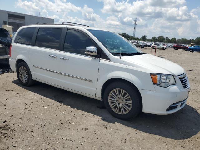 2C4RC1CG9FR727651 - 2015 CHRYSLER TOWN & COU TOURING L WHITE photo 4