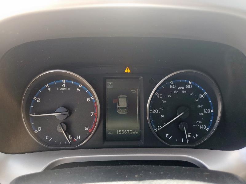 JTMZFREV5HJ111048 - 2017 TOYOTA RAV4 LE WHITE photo 9