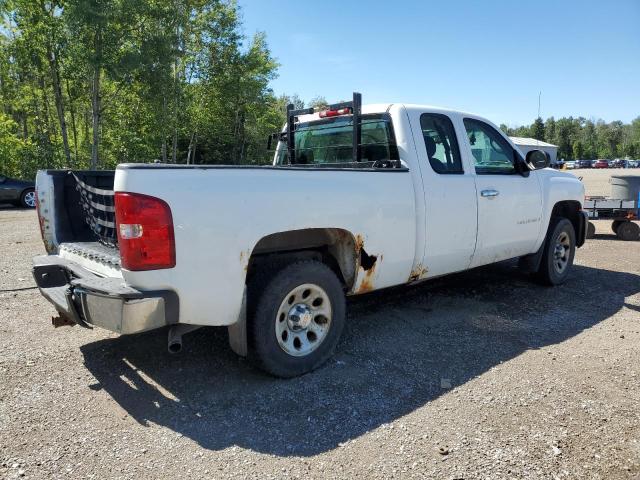 1GCEC19008Z245555 - 2008 CHEVROLET SILVERADO C1500 WHITE photo 3
