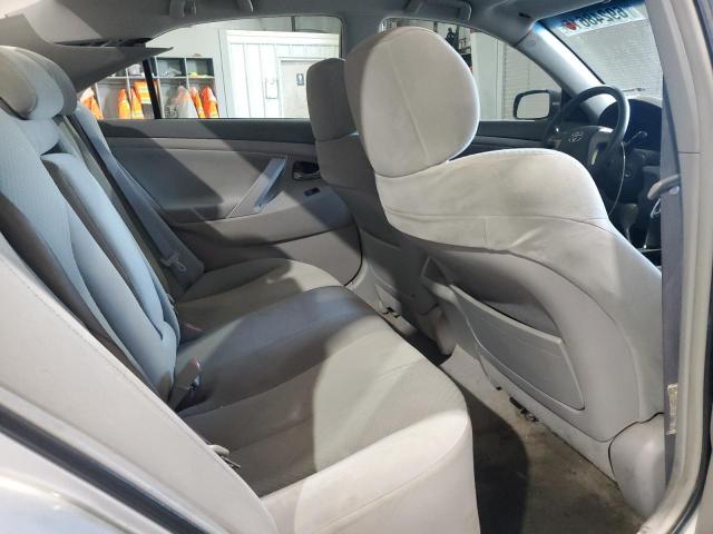 4T1BE46K49U276208 - 2009 TOYOTA CAMRY BASE SILVER photo 10