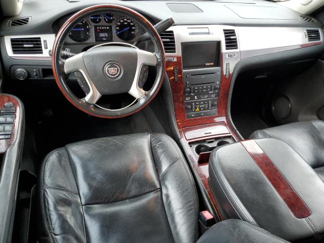 1GYEC63878R164641 - 2008 CADILLAC ESCALADE LUXURY შავი ფოტო 8
