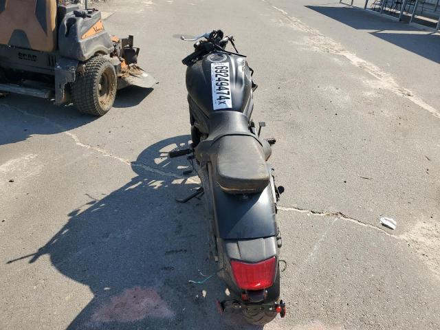 JKAENEC18PDA06590 - 2023 KAWASAKI EN650 C BLACK photo 4