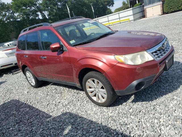 JF2SHADC6BG759257 - 2011 SUBARU FORESTER 2.5X PREMIUM RED photo 4