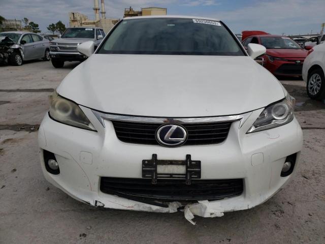 JTHKD5BH1B2027677 - 2011 LEXUS CT 200 WHITE photo 5