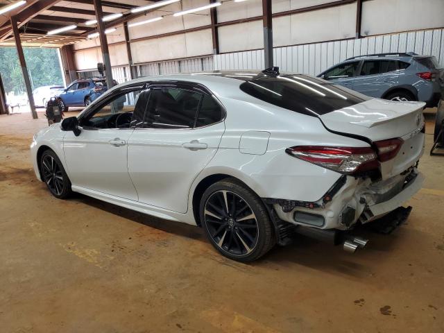 4T1B61HK2KU710074 - 2019 TOYOTA CAMRY XSE Білий фото 2