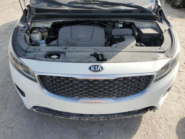 KNDMA5C1XG6152519 - 2016 KIA SEDONA L WHITE photo 12