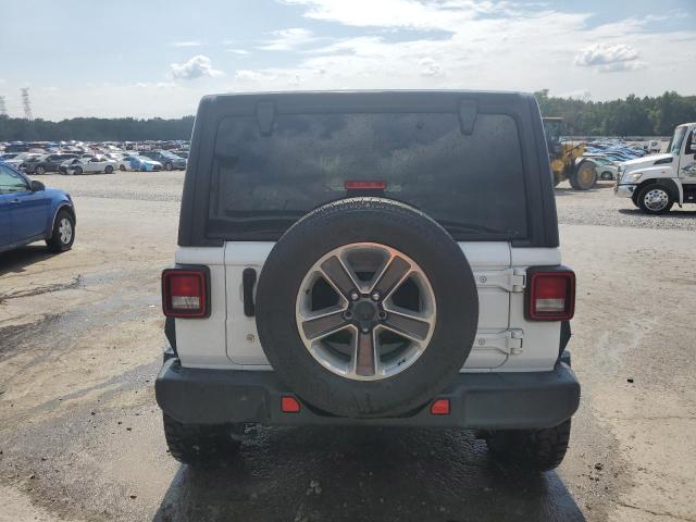1C4HJXEN8LW278840 - 2020 JEEP WRANGLER U SAHARA WHITE photo 6