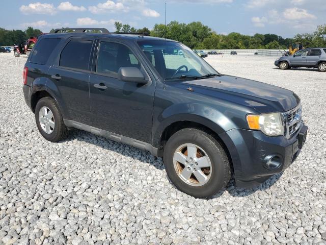 1FMCU93769KD04641 - 2009 FORD ESCAPE XLT BLUE photo 4