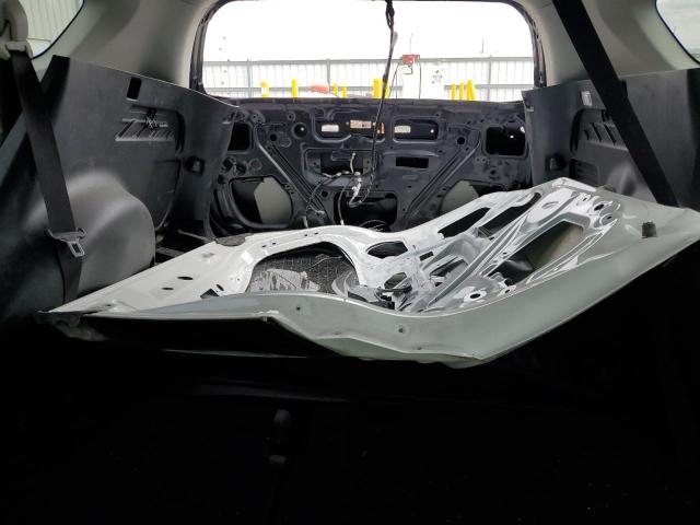 JTMBFREV1JJ255008 - 2018 TOYOTA RAV4 LE თეთრი ფოტო 10