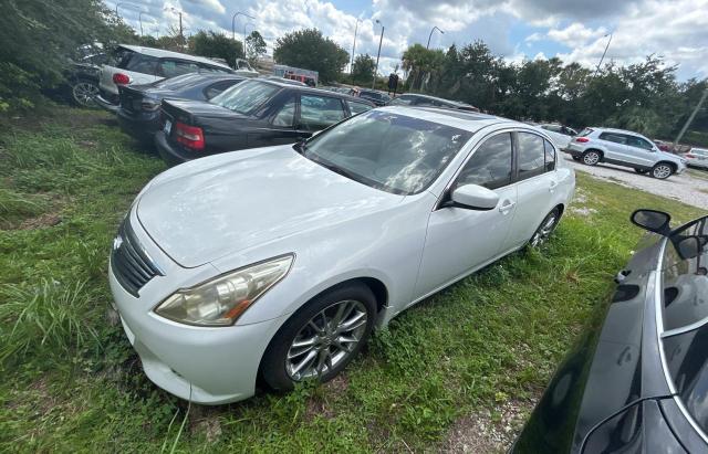 JN1CV6AP2BM504013 - 2011 INFINITI G37 BASE 白色 照片 2