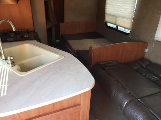 1UJBJ0BN1F17W0357 - 2015 JAYCO JAY FLIGHT WHITE photo 6