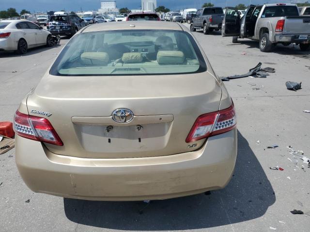 4T1BF3EK7BU703833 - 2011 TOYOTA CAMRY BASE Ոսկեգույն լուսանկար 6