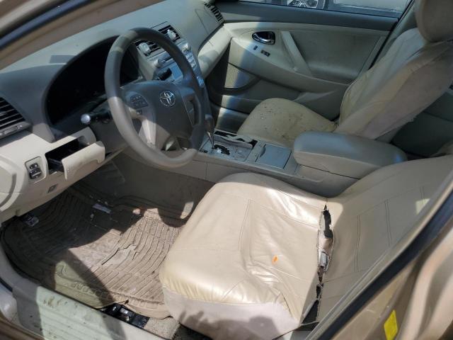 4T1BF3EK7BU703833 - 2011 TOYOTA CAMRY BASE Ոսկեգույն լուսանկար 7