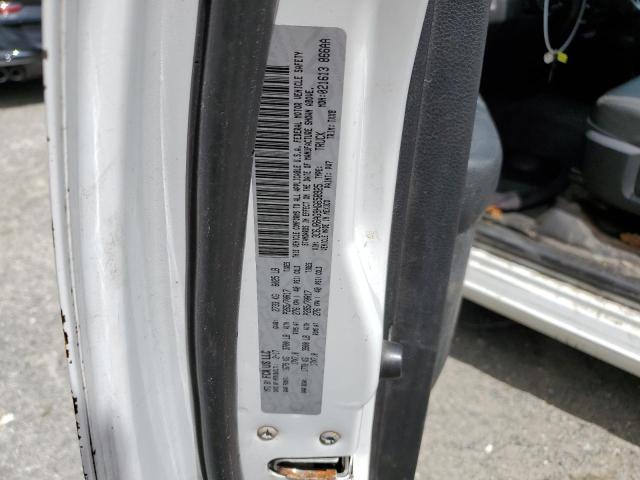 3C6JR6AG9HG658925 - 2017 RAM 1500 ST WHITE photo 12