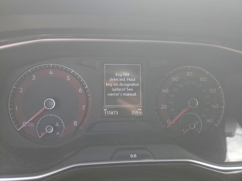 3VW5T7BU4KM186631 - 2019 VOLKSWAGEN JETTA GLI GRAY photo 9