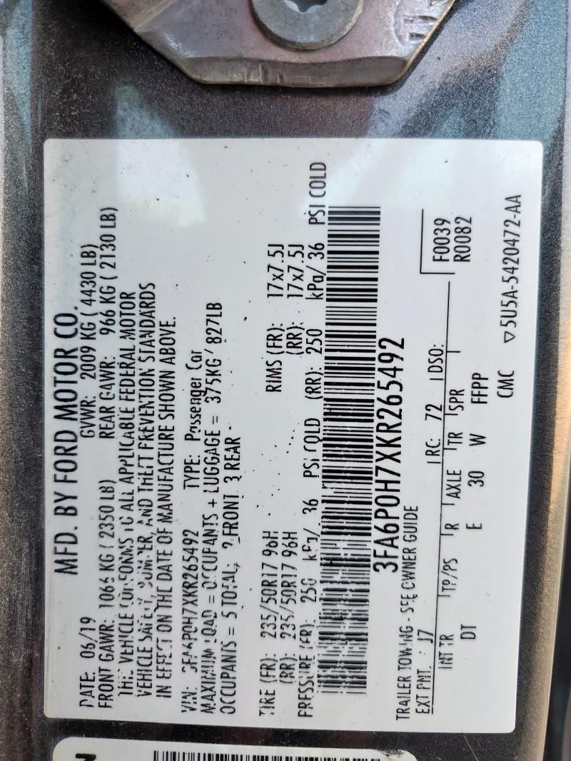 3FA6P0H7XKR265492 - 2019 FORD FUSION SE Boz foto 12