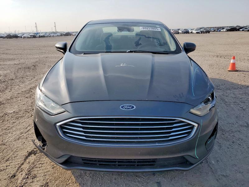 3FA6P0H7XKR265492 - 2019 FORD FUSION SE Boz foto 5