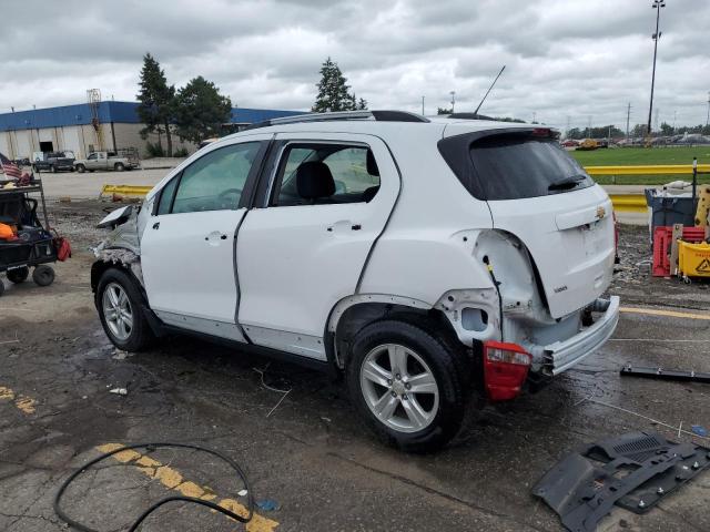 3GNCJLSB2KL326390 - 2019 CHEVROLET TRAX 1LT WHITE photo 2