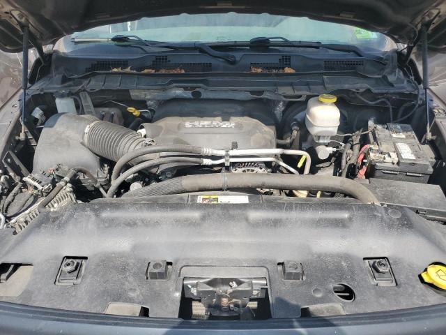 3C6TR5CJ7JG386330 - 2018 RAM 2500 ST 棕色 照片 11