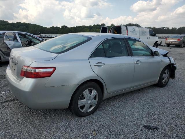 4T1BE46K47U729000 - 2007 TOYOTA CAMRY CE 银色 照片 3