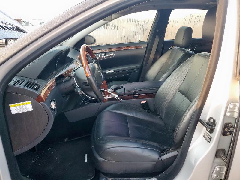 WDDNG86XX8A203400 - 2008 MERZ S 550 4MATIC SILVER photo 7