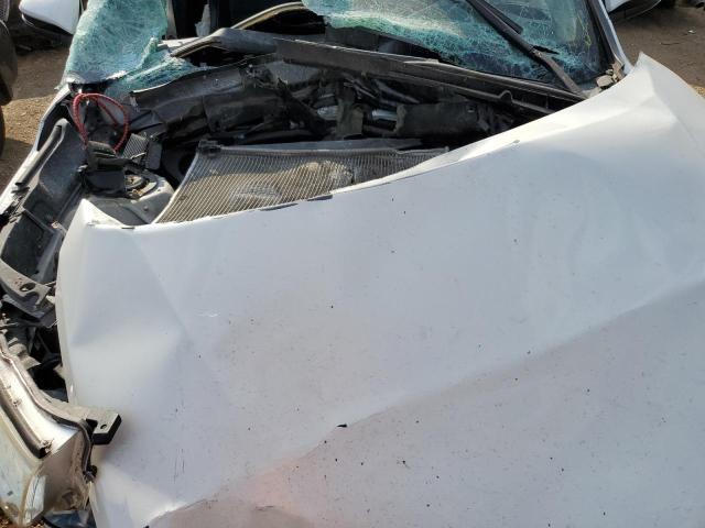 5TDJKRFHXGS325259 - 2016 TOYOTA HIGHLANDER XLE WHITE photo 11