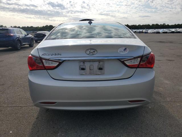 5NPEB4AC0CH498062 - 2012 HYUNDAI SONATA GLS SILVER photo 6