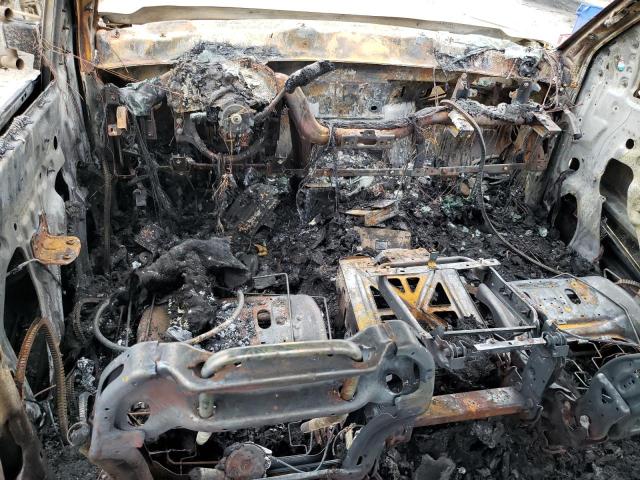 1GT12SEG3HF183855 - 2017 GMC SIERRA K2500 SLE BURN photo 8