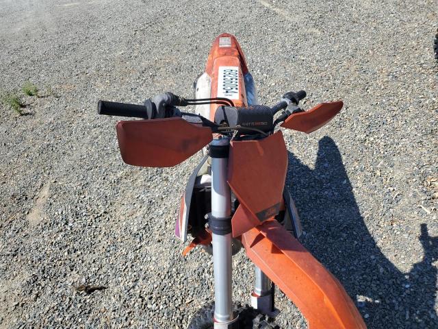 VBKXCS431RM334807 - 2024 KTM 450 XC-F ORANGE photo 5