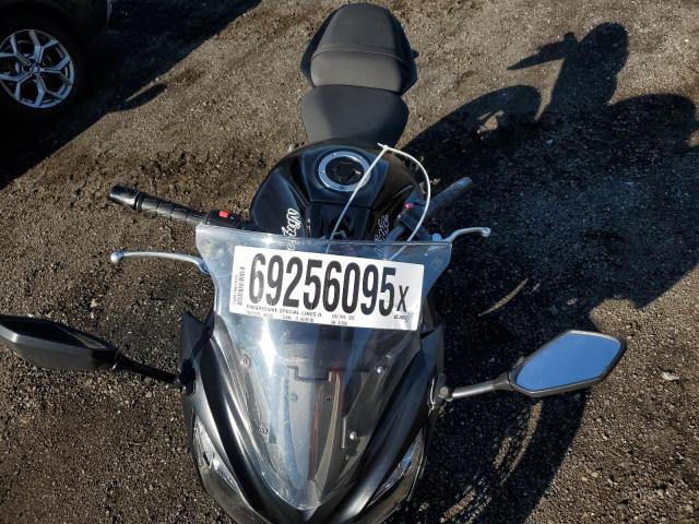 JKAEXEE10DDA13956 - 2013 KAWASAKI EX650 E BLACK photo 5