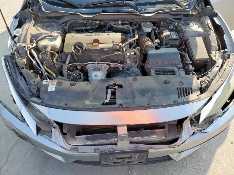 2HGFC2F59JH505615 - 2018 HONDA CIVIC LX 银色 照片 11