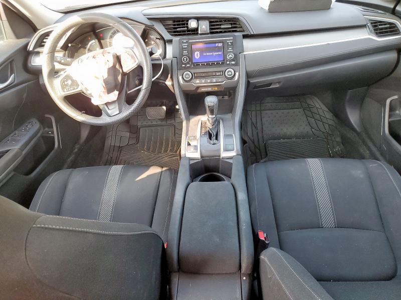 2HGFC2F59JH505615 - 2018 HONDA CIVIC LX 银色 照片 8